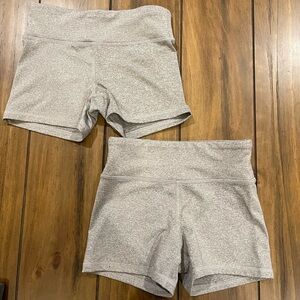 Girls tumble/dance shorts
Old Navy - 2 pairs
Great condition